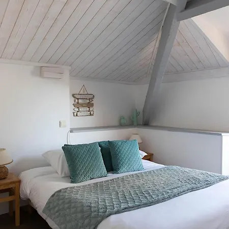 L'albatros מלון *